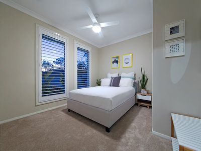 11 Harrogate Place, Gumdale
