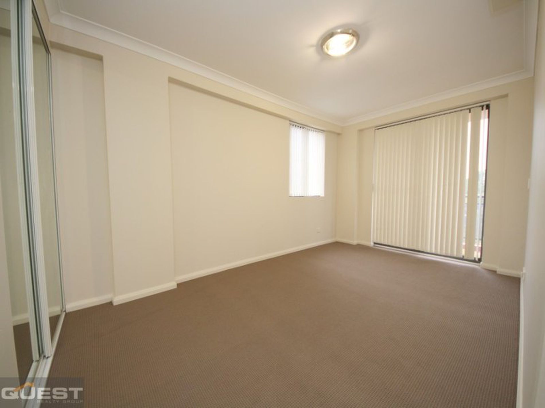 13 / 3-7 Fetherstone, Bankstown