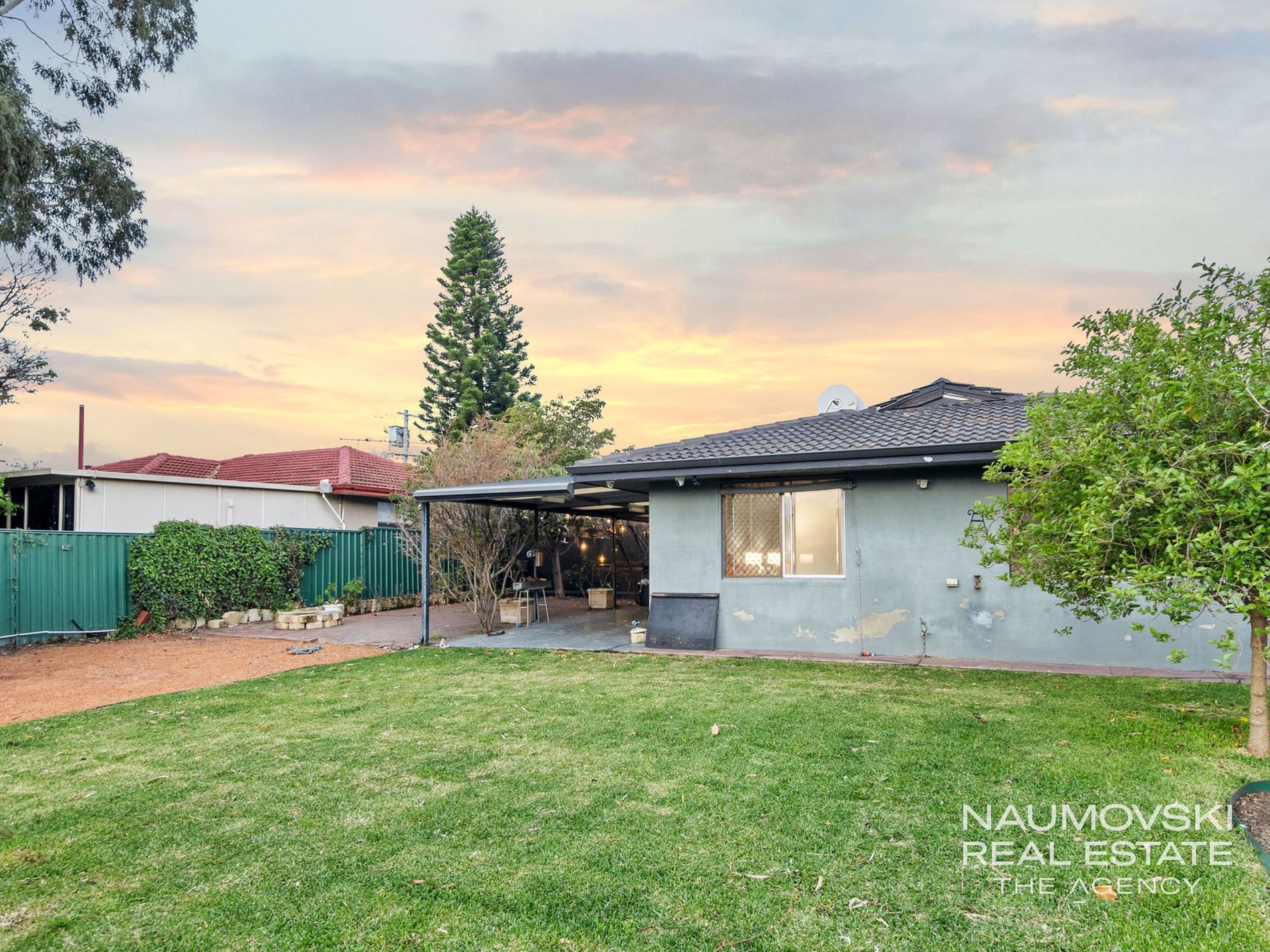 51 Allinson Drive, Girrawheen