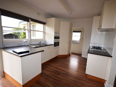13 Simmonds Street , Mount Beauty