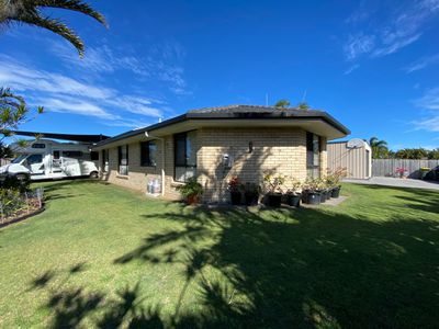 27 Lester Crescent, Torquay