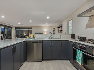 4 Carbon Street, Yanchep