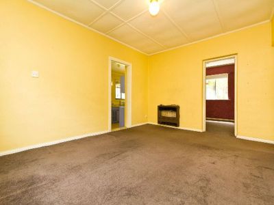 1075 Bardia Street, North Albury