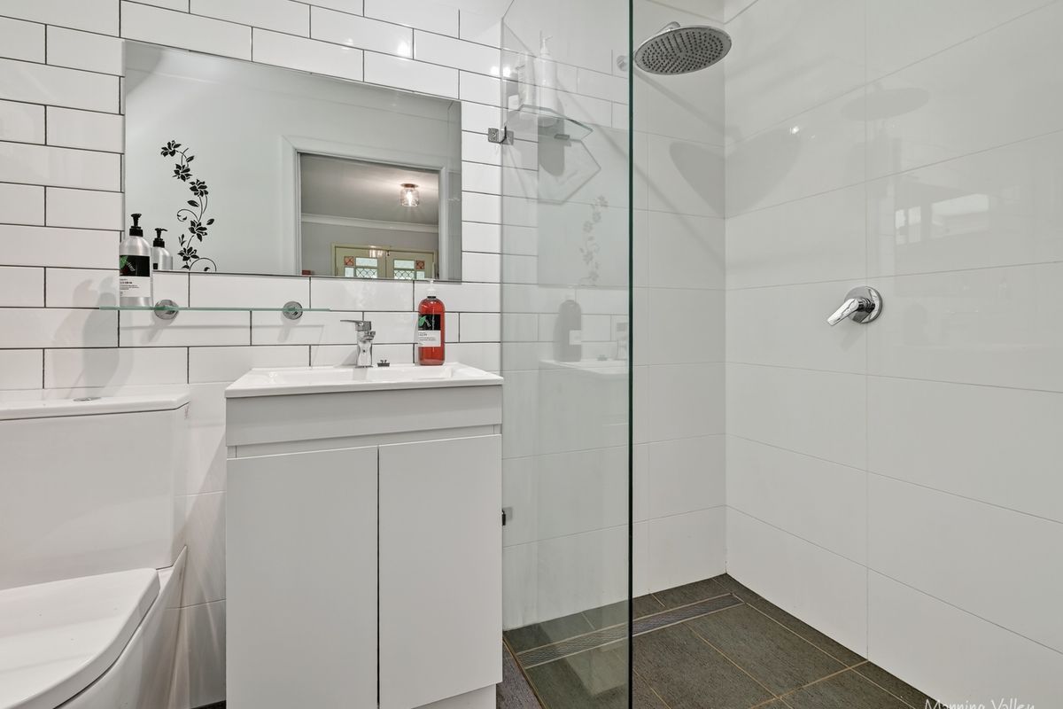 90 Tallowood Lane, Hannam Vale