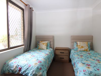 8 / 24 North Street, Forster