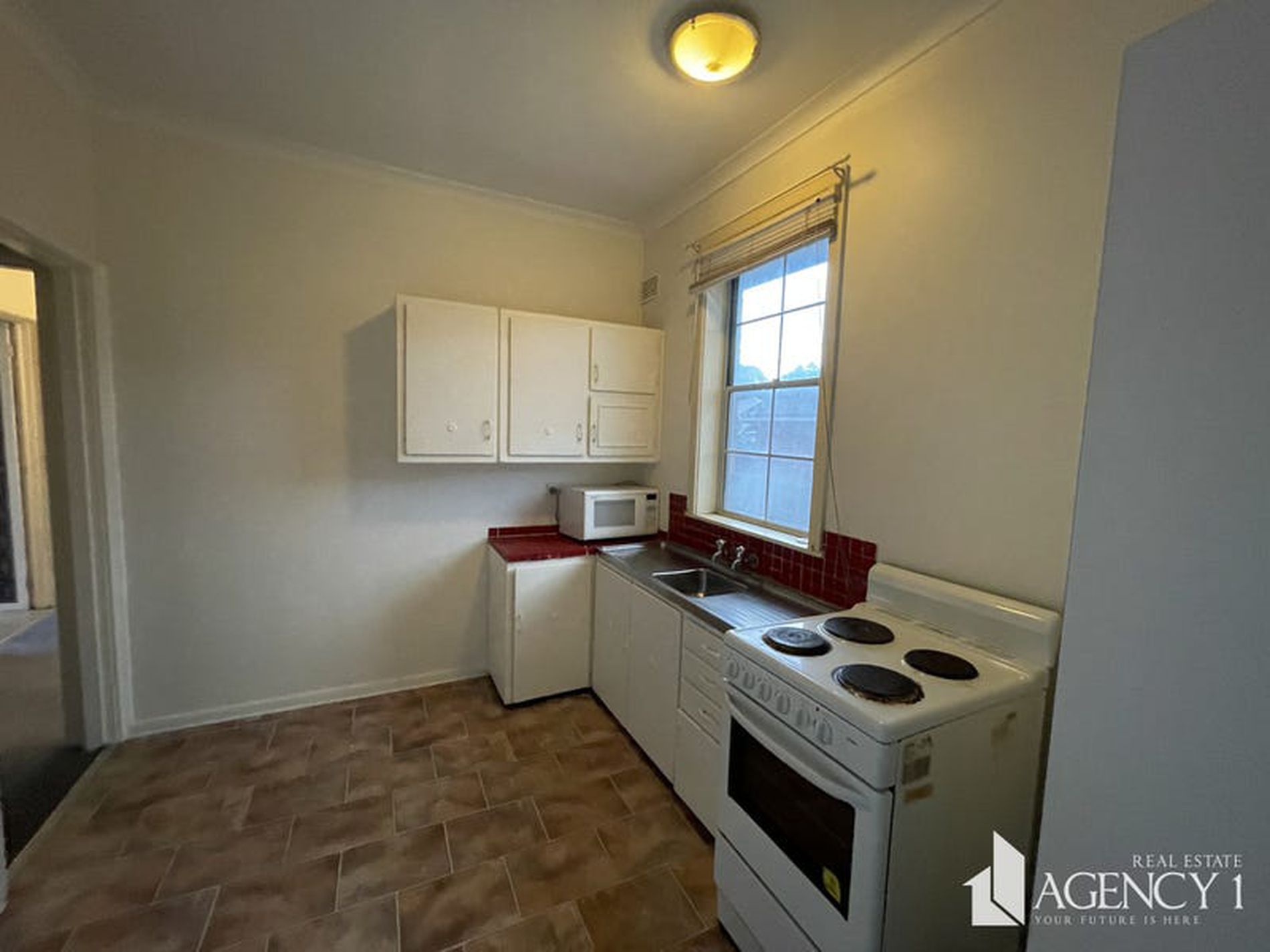 118 Eastview Avenue, North Ryde