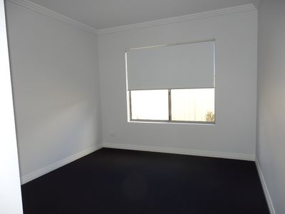 2 Tangmere Way, Balga
