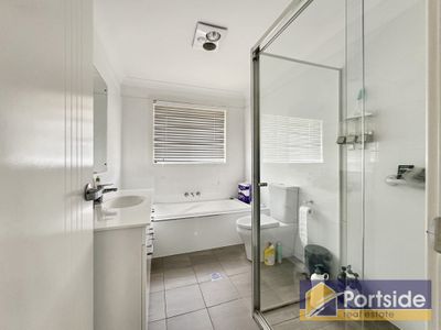 1 / 11 Yallimbah Avenue, Tanilba Bay
