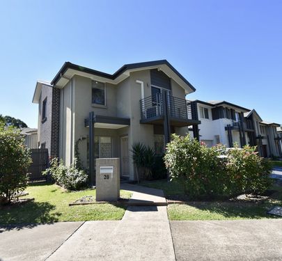 20 Hemsworth Avenue, Middleton Grange