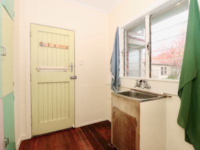 17 Clevedon Road, Papakura