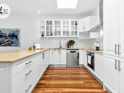 28 Cobham Avenue, Melrose Park