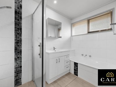 53 Springfield Crescent, Hampton Park