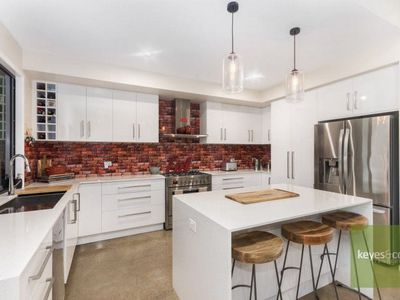 2-6 Renwick Court, Alligator Creek