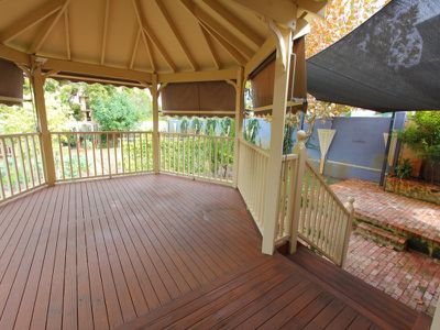 15 Ellesmere Road, Mount Lawley