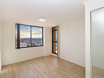 1405 / 5 Rockdale Plaza Drive, Rockdale