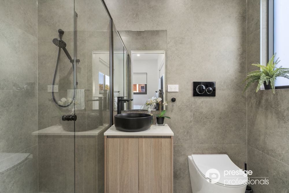 4 / 5-7 Craig Avenue, Moorebank