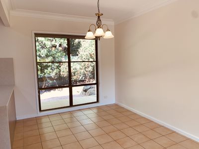 1 Jenny Close, Elermore Vale