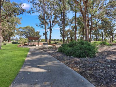 16 Splendour Rd, Baldivis