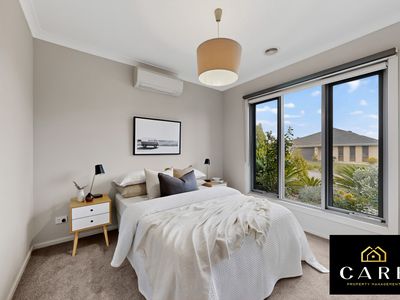 8 Merriwee Chase, Sandhurst