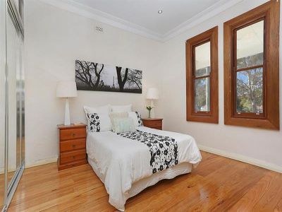 27 Hirst St, Arncliffe