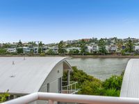 135 Macquarie Street, Teneriffe