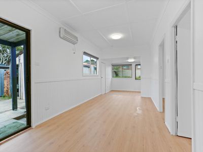 1 Summerside Street, Toukley