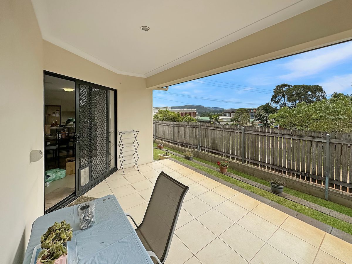 1 / 4 Mazlin Street, Atherton