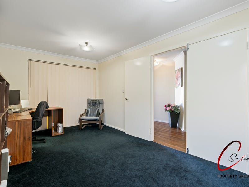 26 Salerno Approach, Piara Waters