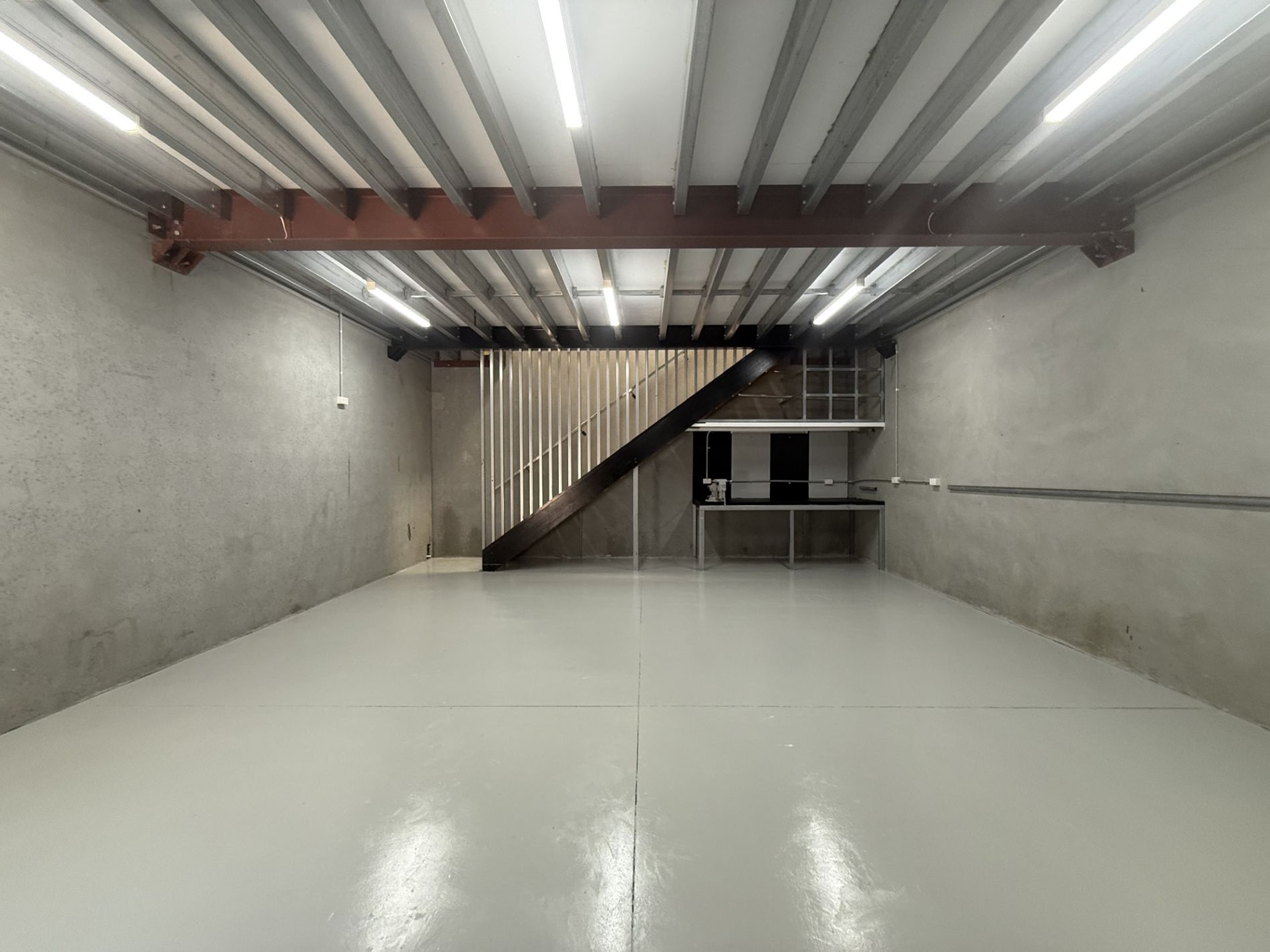 16 Rosie Place, Altona