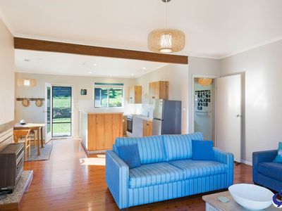 21 THE LOOP, Narooma
