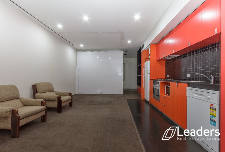 115 / 300 SWANSTON STREET, Melbourne