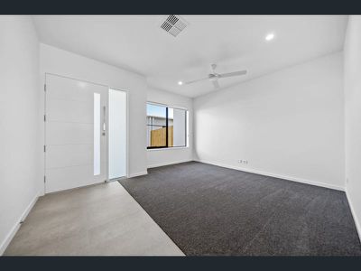 1002 / 154 Musgrave Avenue, Southport