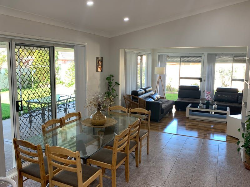 36 Darling Street, Abbotsbury