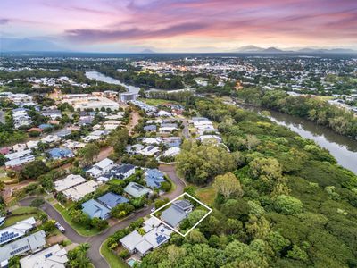 4 Rivergreen Circuit, Douglas