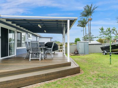 6 Edwin Avenue, Lake Conjola