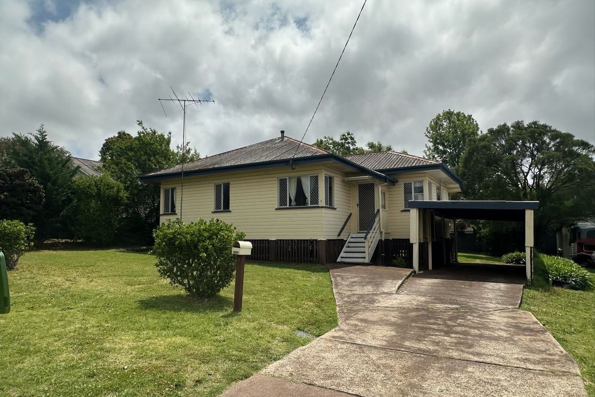Charming Cottage in South Toowoomba