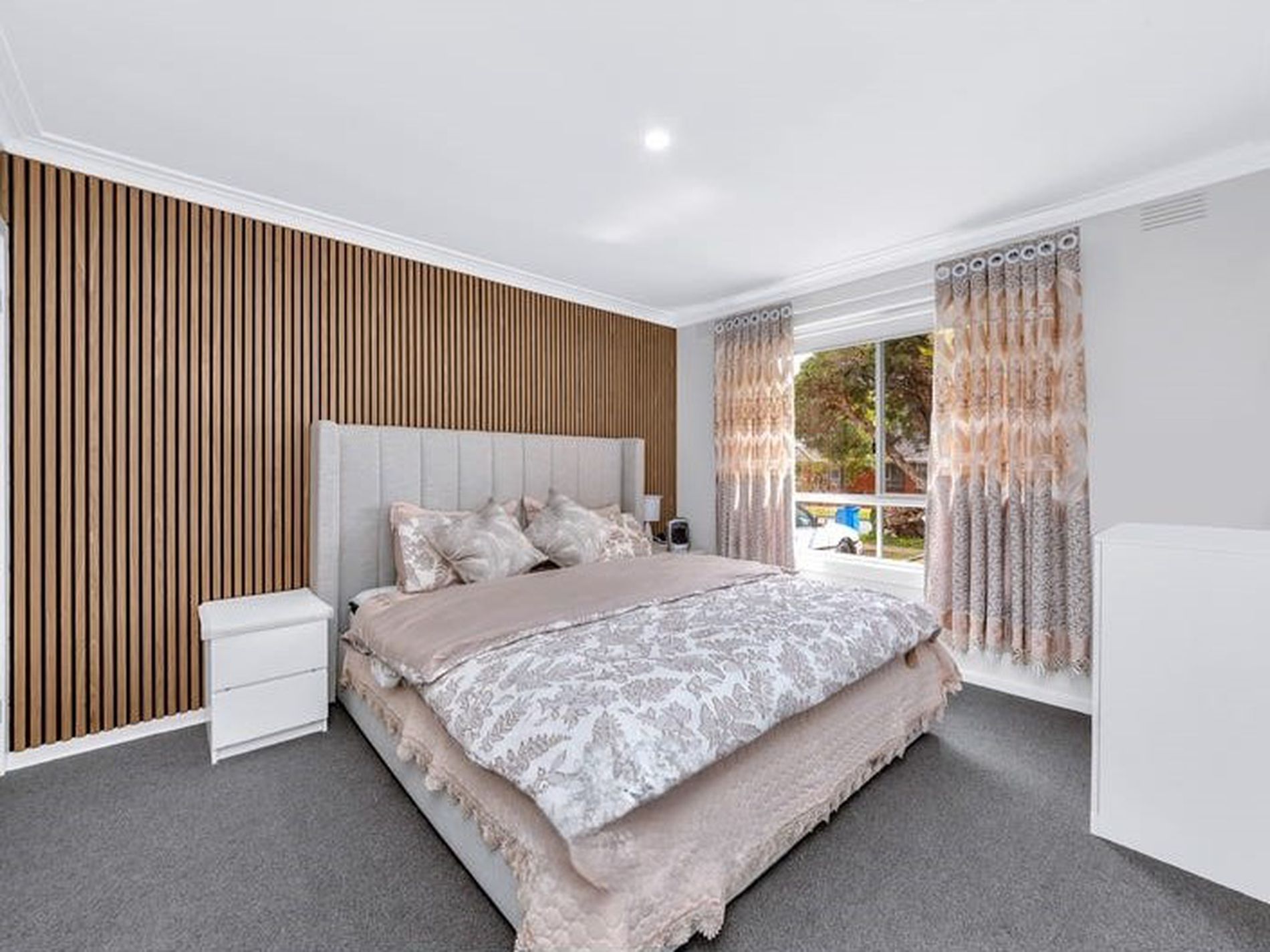 1 / 25 Edinborough Street, Hallam