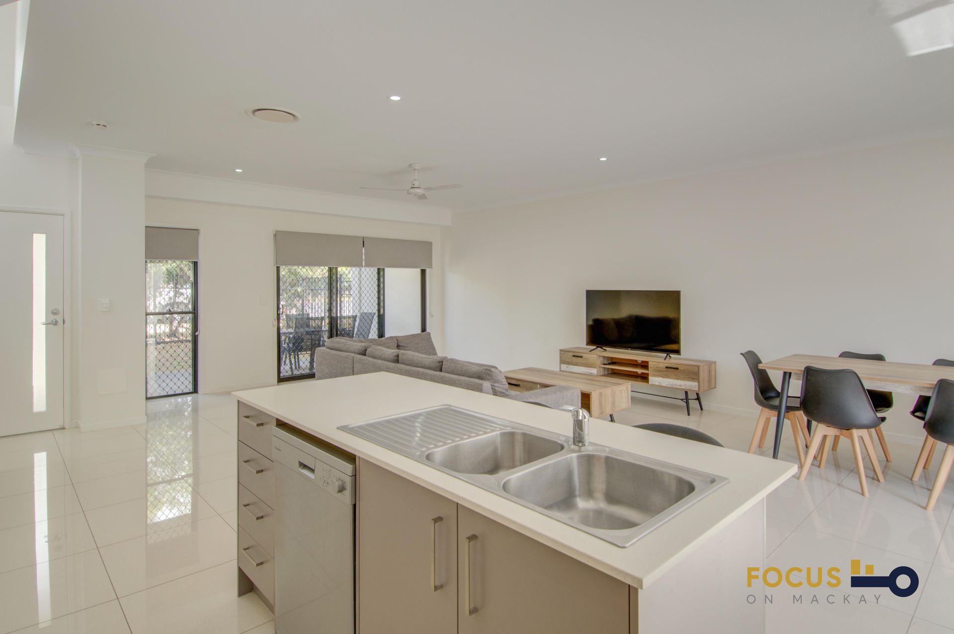 4 / 4 Vaucluse Crescent, East Mackay