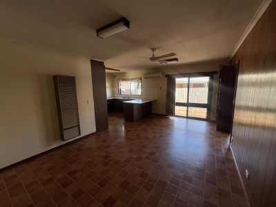 27 Paisley Crescent, Mooroopna