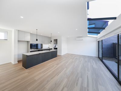1 / 4 Anderson Street, Ascot Vale