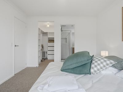 44 Deavan Drive, Shorewell Park