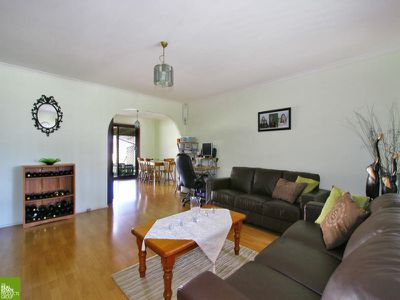 4 White Gum Ave, Albion Park Rail