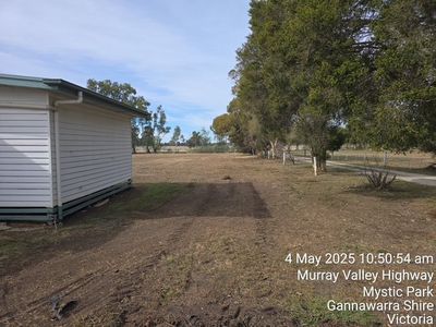 13 Flowerday Lane, Murrabit West
