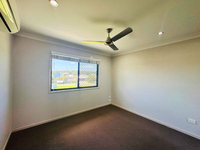 6 / 8-10 Lambert Drive, Moranbah