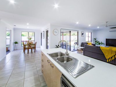 24 Hillview Parade, Kingaroy