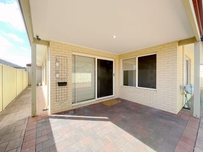 8a Yale Road, Thornlie