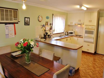 2 Odea Crescent, Kangaroo Flat
