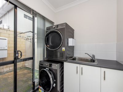 90A Joondanna Drive, Joondanna