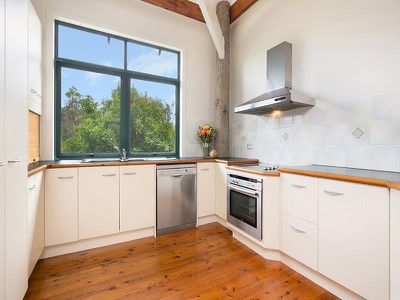 410 Springwood Road, Springwood