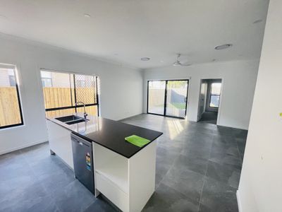 12 Tide Street, Morayfield